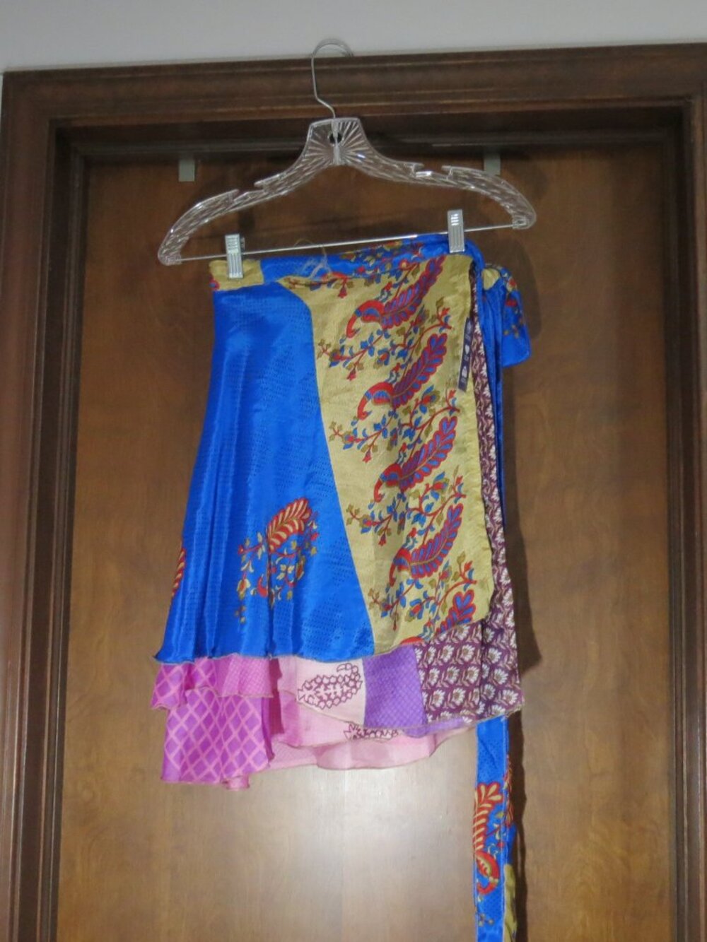 NEW WITH TAGS Darn Good Yarn Sari Wrap Skirt Size Regular Mini 2-12 Peacocks!